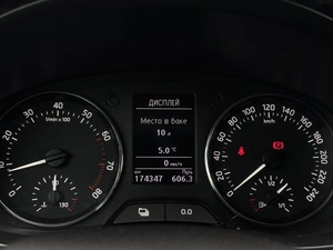 Минивэн Skoda Roomster 2014 года, 719000 рублей, Ижевск