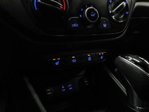 Седан Hyundai Solaris 2017 года, 1249000 рублей, Красноярск