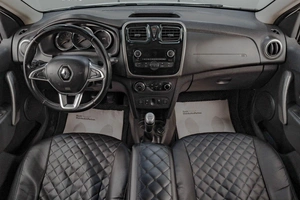 Седан Renault Logan 2020 года, 689000 рублей, Челябинск