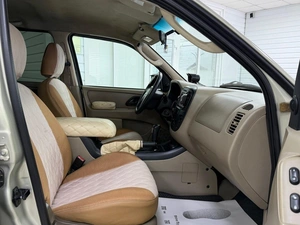 Внедорожник Ford Escape 2004 года, 610000 рублей, Ачинск