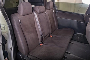 Минивэн Toyota Voxy 2014 года, 2019000 рублей, Томск