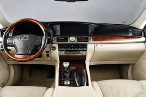 Седан Lexus LS 2013 года, 2139000 рублей, Челябинск