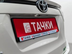Внедорожник Toyota Harrier 2017 года, 2495000 рублей, Красноярск