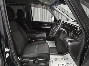 Минивэн Honda Stepwgn 2016 года, 1850000 рублей, Красноярск