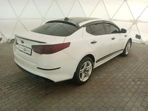 Седан Kia Optima 2014 года, 1200000 рублей, Клинцы