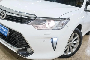 Седан Toyota Camry 2015 года, 1999000 рублей, Новокузнецк