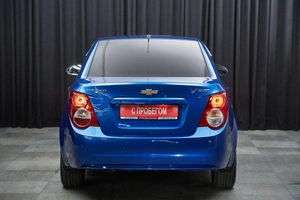Седан Chevrolet Aveo 2013 года, 749000 рублей, Красноярск