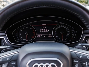 Седан Audi A4 2017 года, 1930000 рублей, Большой Сочи