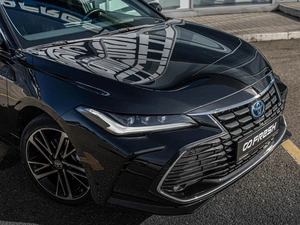 Седан Toyota Avalon 2023 года, 4570000 рублей, Краснодар