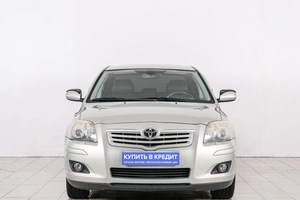 Седан Toyota Avensis 2008 года, 949000 рублей, Красноярск