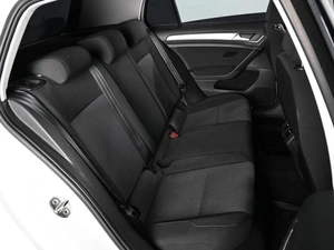 Хетчбэк Volkswagen Golf 2014 года, 1299000 рублей, Аксай