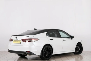 Седан Toyota Camry 2020 года, 3599000 рублей, Красноярск