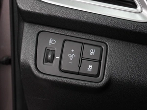 Седан Hyundai Solaris 2019 года, 1424000 рублей, Воронеж