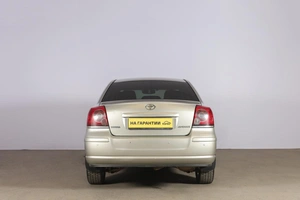 Седан Toyota Avensis 2006 года, 849000 рублей, Новосибирск