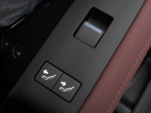 Внедорожник Land Rover Range Rover Evoque 2025 года, 6000000 рублей, Краснодар