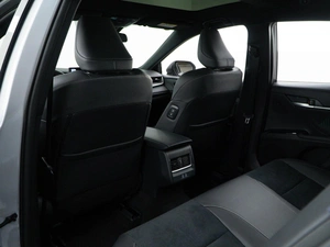 Седан Toyota Camry 2024 года, 4249999 рублей, Москва