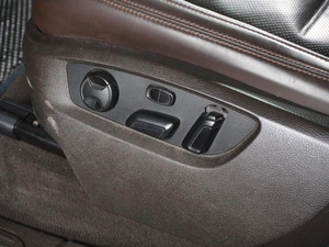 Внедорожник Volkswagen Touareg 2012 года, 2090000 рублей, Минеральные Воды
