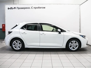 Хетчбэк Toyota Corolla 2019 года, 1519000 рублей, Красноярск
