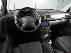 Седан Toyota Avensis 2006 года, 899000 рублей, Ростов-на-Дону