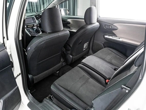 Минивэн Toyota Wish 2011 года, 1049000 рублей, Тюмень