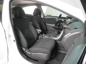 Седан Hyundai Elantra 2015 года, 1579000 рублей, Воронеж