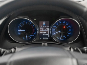 Хетчбэк Toyota Auris 2016 года, 1455000 рублей, Красноярск