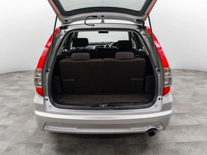 Минивэн Honda Stream 2006 года, 815000 рублей, Красноярск