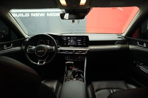 Седан Kia K5 2021 года, 2700000 рублей, Курск