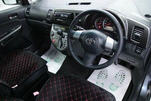 Минивэн Toyota Wish 2005 года, 798000 рублей, Солонцы