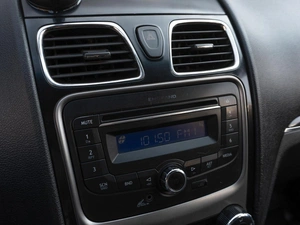 Хетчбэк Geely Emgrand EC7 2013 года, 469000 рублей, Саратов