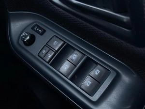 Минивэн Toyota Noah 2015 года, 1849000 рублей, Ижевск