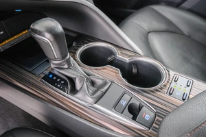 Седан Toyota Camry 2020 года, 3699000 рублей, Красноярск