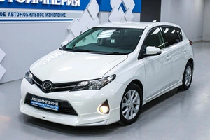 Хетчбэк Toyota Auris 2013 года, 1108000 рублей, Солонцы