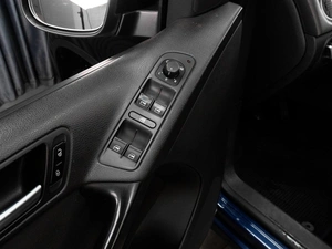 Внедорожник Volkswagen Tiguan 2012 года, 1199000 рублей, Тюмень