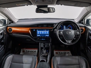 Хетчбэк Toyota Auris 2015 года, 1330000 рублей, Красноярск