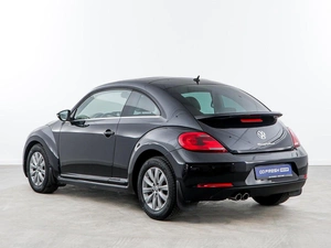 Хетчбэк Volkswagen Beetle 2014 года, 1599050 рублей, Москва