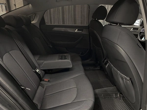 Седан Hyundai Sonata 2018 года, 1285000 рублей, Красноярск