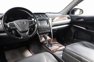 Седан Toyota Camry 2015 года, 2149000 рублей, Новосибирск