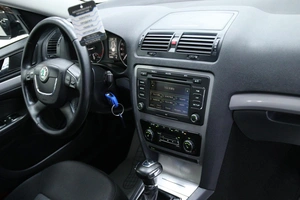 Универсал Skoda Octavia 2012 года, 1038000 рублей, Солонцы