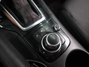 Седан Mazda 3 2014 года, 1325000 рублей, Воронеж