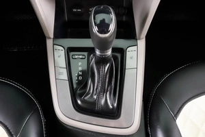 Седан Hyundai Elantra 2020 года, 1999000 рублей, Пермь