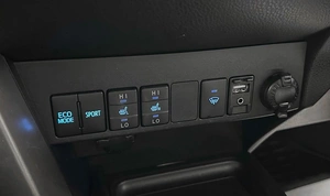 Внедорожник Toyota RAV4 2013 года, 1907000 рублей, Красноярск