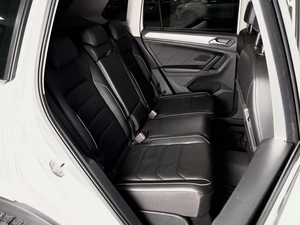 Внедорожник Volkswagen Tiguan 2018 года, 2990000 рублей, Нижневартовск