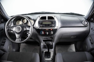 Внедорожник Toyota RAV4 2003 года, 639000 рублей, Пермь