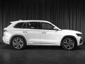 Внедорожник Geely Monjaro 2022 года, 2888000 рублей, Тюмень