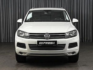 Внедорожник Volkswagen Touareg 2013 года, 2177000 рублей, Ставрополь