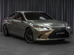 Седан Lexus ES 2020 года, 4029000 рублей, Тюмень