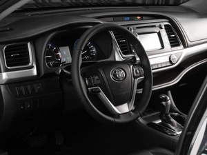 Внедорожник Toyota Highlander 2013 года, 2839000 рублей, Тюмень