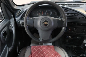 Внедорожник Chevrolet Niva 2011 года, 479000 рублей, Омск