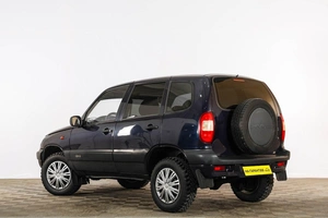 Внедорожник Chevrolet Niva 2005 года, 529000 рублей, Тюмень